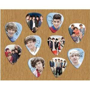   Direction Loose Guitar Picks X 10 (Limited to 500 sets of 10 picks
